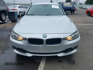 2013 BMW 3 Series 328i with VIN WBA3C1C51DF438981, listed as a IAAI auction lot 41741049 with 135,499 mi miles. Bid and sale history available at carsss.com. Image 13.