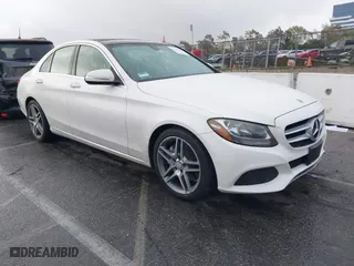 2015 Mercedes-Benz C-Class C 300 with VIN 55SWF4JB2FU055641, listed as a IAAI auction lot 41756262 with 86,670 mi miles. Bid and sale history available at carsss.com. Image 1.