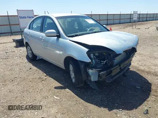 2011 Hyundai Accent GLS with VIN KMHCN4AC1BU614514, listed as a IAAI auction lot 41981776 with 86,182 mi miles. Bid and sale history available at carsss.com. Image 1.