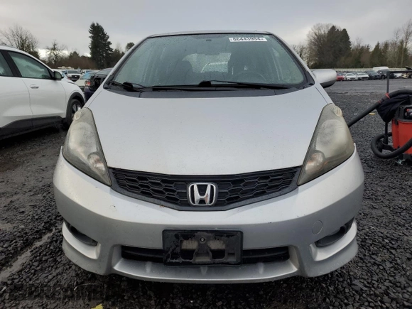 2013 Honda Fit Sport with VIN JHMGE8H52DC026844, listed as a Copart auction lot 86443994 with 0 mi miles and Salvage Title. Bid and sale history available at carsss.com. Image 5.