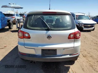 2010 Volkswagen Tiguan S with VIN WVGAV7AX7AW531751, listed as a Copart auction lot 44072965 with 141,838 mi miles and Clean title. Bid and sale history available at DreamBid. Image 6.
