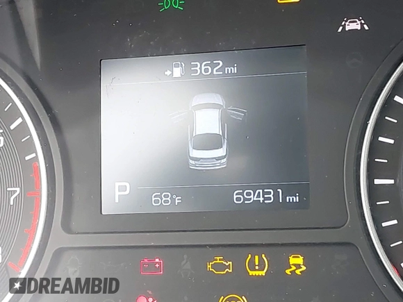 2020 Kia Optima LX z VIN 5XXGT4L39LG448999, wystawiony jako IAAI lot #41620968 z przebiegiem 69 431 mil mil oraz . Historia ofert i sprzedaży dostępna na DreamBid. Obrazek 7.