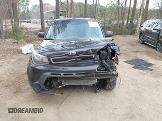 2016 Kia Soul with VIN KNDJN2A24G7328914, listed as a IAAI auction lot 41854146 with 239,768 mi miles. Bid and sale history available at carsss.com. Image 13.