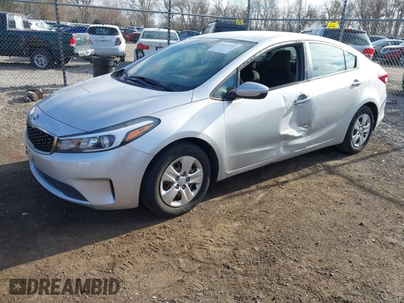 2018 Kia Forte LX with VIN 3KPFK4A77JE226083, listed as a IAAI auction lot 41917920 with 152,803 mi miles. Bid and sale history available at carsss.com. Image 18.