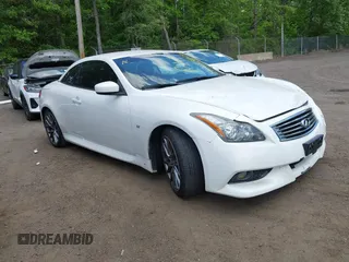 2014 Infiniti Q60 with VIN JN1CV6FE8EM900913, listed as a IAAI auction lot 42218629 with 92,991 mi miles and . Bid and sale history available at DreamBid. Image 1.