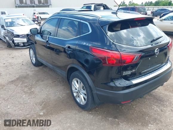 2019 Nissan Rogue Sport S with VIN JN1BJ1CP5KW524557, listed as a IAAI auction lot 42086359 with 114,281 mi miles. Bid and sale history available at carsss.com. Image 3.