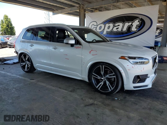 2017 Volvo XC90 R-Design with VIN YV4BC0PM3H1170168, listed as a Copart auction lot 61687725 with 88,876 mi miles and Salvage title. Bid and sale history available at DreamBid. Image 4.