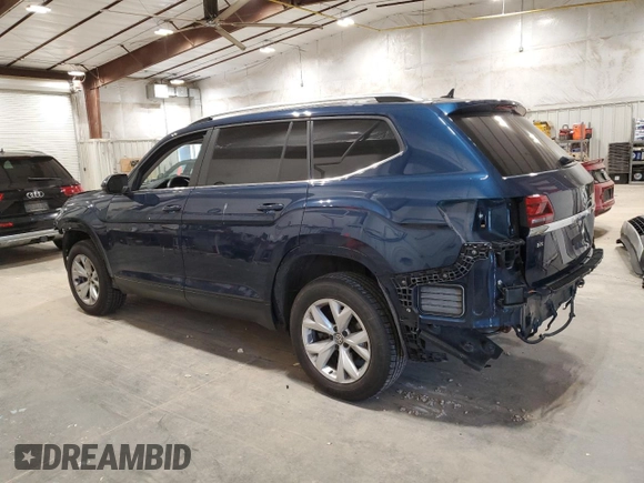 2018 Volkswagen Atlas SE with VIN 1V2LR2CA3JC578157, listed as a Copart auction lot 55812345 with 107,577 mi miles and Clean title. Bid and sale history available at DreamBid. Image 2.