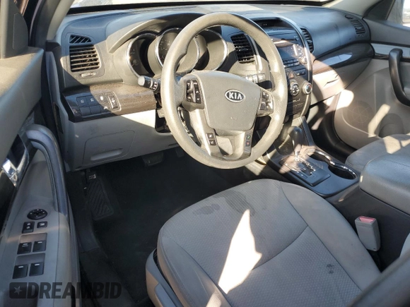2012 Kia Sorento LX with VIN 5XYKT4A22CG281174, listed as a Copart auction lot 88546905 with Not Provided miles and Clean Title. Bid and sale history available at carsss.com. Image 8.