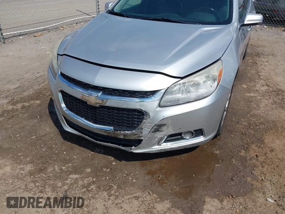 2016 Chevrolet Malibu Limited LTZ with VIN 1G11E5SAXGU142716, listed as a IAAI auction lot 40064815 with 260,881 mi miles. Bid and sale history available at carsss.com. Image 6.