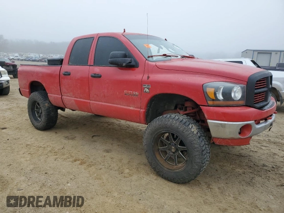 2006 Dodge 1500 SLT with VIN 1D7HU18246S569181, listed as a Copart auction lot 44011435 with 288,222 mi miles and Salvage title. Bid and sale history available at DreamBid. Image 4.