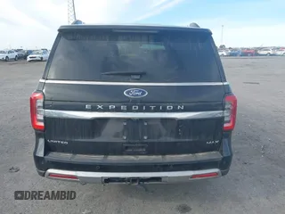 2023 Ford Expedition Max Limited z VIN 1FMJK2A86PEA15903, wystawiony jako IAAI lot #41733740 z przebiegiem 57 112 mil mil oraz . Historia ofert i sprzedaży dostępna na DreamBid. Obrazek 17.