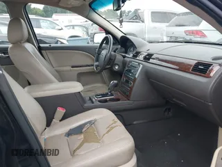 2009 Ford Taurus Limited with VIN 1FAHP25W39G100756, listed as a IAAI auction lot 42667502 with 237,795 mi miles and . Bid and sale history available at DreamBid. Image 5.