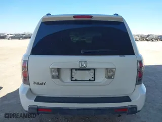 2006 Honda Pilot EX-L with RES with VIN 5FNYF28606B030602, listed as a IAAI auction lot 41392868 with 227,782 mi miles. Bid and sale history available at carsss.com. Image 16.