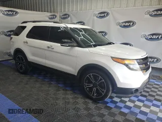 2014 Ford Explorer Sport with VIN 1FM5K8GT4EGB89468, listed as a Copart auction lot 61833335 with 114,098 mi miles and Clean title. Bid and sale history available at DreamBid. Image 4.