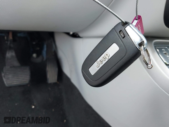 2018 Jeep Compass Altitude with VIN 3C4NJCBB7JT368604, listed as a IAAI auction lot 42092656 with 25,653 mi miles and . Bid and sale history available at DreamBid. Image 11.