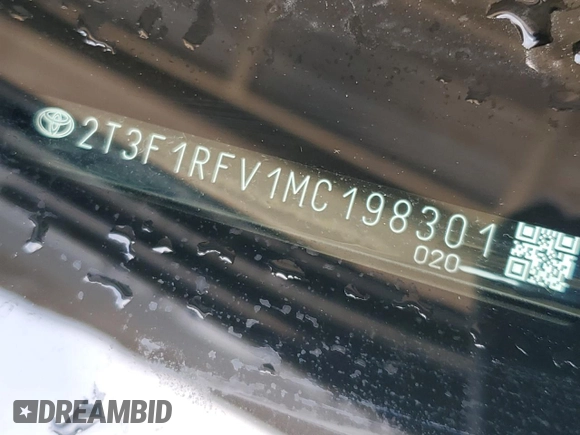 2021 Toyota RAV4 LE with VIN 2T3F1RFV1MC198301, listed as a Copart auction lot 62084275 with 47,285 mi miles and Salvage title. Bid and sale history available at DreamBid. Image 14.