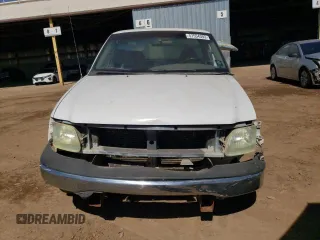 2003 Ford F-150 XL with VIN 2FTRF17W83CA35419, listed as a Copart auction lot 44065935 with 243,533 mi miles and Clean Title. Bid and sale history available at DreamBid. Image 5.