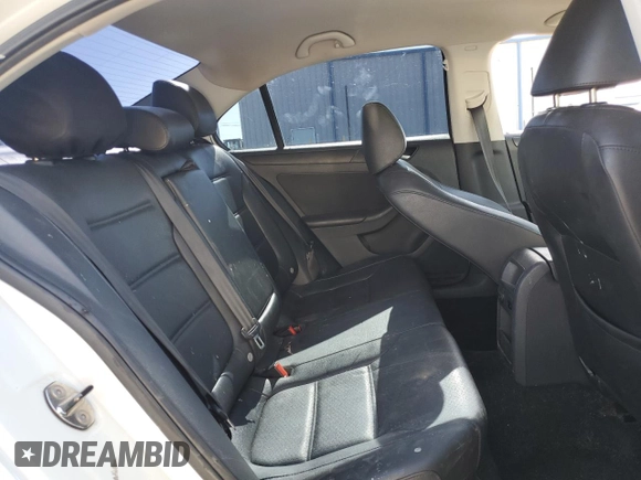 2014 Volkswagen Jetta SE with VIN 3VWD17AJ0EM423581, listed as a Copart auction lot 57253094 with 126,610 mi miles and Salvage title. Bid and sale history available at DreamBid. Image 10.