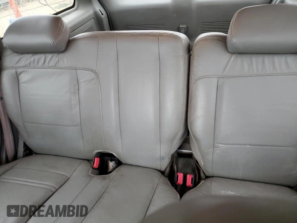 2000 Mercury Mountaineer with VIN 4M2ZU86P4YUJ26343, listed as a Copart auction lot 86396084 with 187,140 mi miles and Salvage title. Bid and sale history available at DreamBid. Image 10.