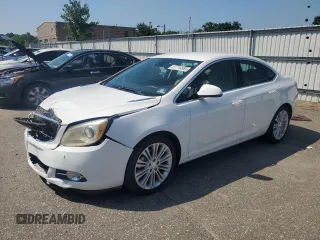 2013 Buick Verano Convenience Group with VIN 1G4PR5SK2D4216667, listed as a Copart auction lot 61716585 with 117,400 mi miles and Salvage title. Bid and sale history available at DreamBid. Image 1.
