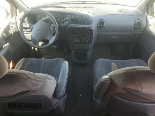 2000 Chrysler Town & Country LX z VIN 1C4GP44R9YB793616, wystawiony jako Copart lot #55903065 z przebiegiem 50 987 mil mil oraz Czysty tytuł • Clean title. Historia ofert i sprzedaży dostępna na DreamBid. Obrazek 8.