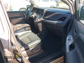 2017 Toyota Sienna SE with VIN 5TDXZ3DC3HS822312, listed as a IAAI auction lot 42588024 with 84,565 mi miles and . Bid and sale history available at DreamBid. Image 5.