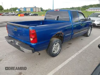 2003 Chevrolet Silverado 1500 with VIN 2GCEC19T131409598, listed as a IAAI auction lot 42196024 with 182,665 mi miles and . Bid and sale history available at DreamBid. Image 4.