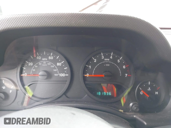 2008 Jeep Wrangler Unlimited X with VIN 1J4GA39138L550936, listed as a IAAI auction lot 41333939 with 181,936 mi miles and . Bid and sale history available at DreamBid. Image 7.