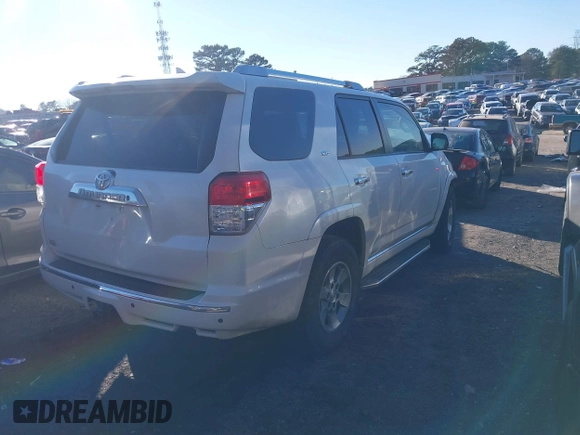 2013 Toyota 4Runner SR5 with VIN JTEZU5JR3D5058100, listed as a IAAI auction lot 41259630 with 177,767 mi miles and . Bid and sale history available at DreamBid. Image 4.