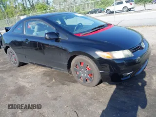 2008 Honda Civic Cpe LX with VIN 2HGFG12698H578135, listed as a IAAI auction lot 41942610 with 154,487 mi miles. Bid and sale history available at carsss.com. Image 1.