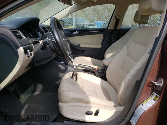 2017 Volkswagen Jetta SEL with VIN 3VWL17AJ1HM202345, listed as a Copart auction lot 51624555 with 117,344 mi miles and Salvage title. Bid and sale history available at DreamBid. Image 7.