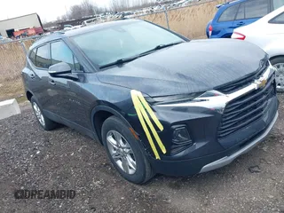 2022 Chevrolet Blazer LT z VIN 3GNKBCR42NS124773, wystawiony jako IAAI lot #41973573 z przebiegiem 35 883 mil mil oraz . Historia ofert i sprzedaży dostępna na DreamBid. Obrazek 1.