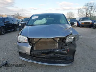 2018 Dodge Grand Caravan SE z VIN 2C4RDGBG9JR364276, wystawiony jako IAAI lot #41343237 z przebiegiem 110 893 mil mil oraz . Historia ofert i sprzedaży dostępna na DreamBid. Obrazek 11.