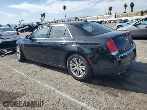 2017 Chrysler 300 Limited z VIN 2C3CCAAG7HH548384, wystawiony jako Copart lot #52694375 z przebiegiem 150 765 mil mil oraz Szkoda całkowita • Salvage title. Historia ofert i sprzedaży dostępna na DreamBid. Obrazek 2.