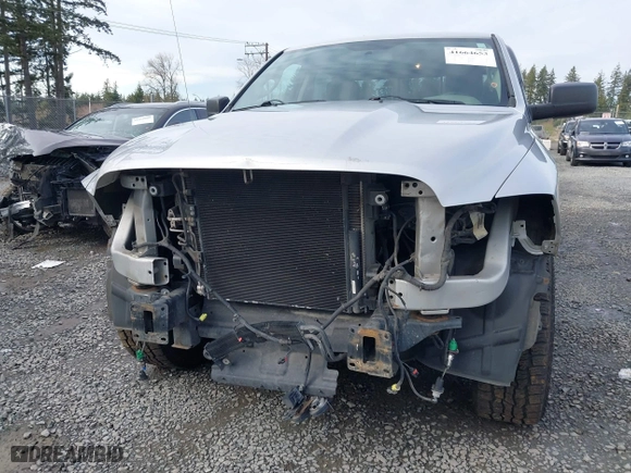 2012 Ram 1500 Outdoorsman with VIN 1C6RD7LTXCS243387, listed as a IAAI auction lot 41664653 with 196,574 mi miles. Bid and sale history available at carsss.com. Image 6.