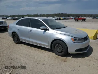 2014 Volkswagen Jetta Sedan SE with VIN 3VWD17AJ3EM284708, listed as a Copart auction lot 53625995 with 124,672 mi miles and Clean Title. Bid and sale history available at carsss.com. Image 4.