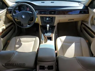 2006 BMW 3 Series 325i with VIN WBAVB13546KX37483, listed as a Copart auction lot 62717615 with 154,957 mi miles and Salvage title. Bid and sale history available at DreamBid. Image 8.