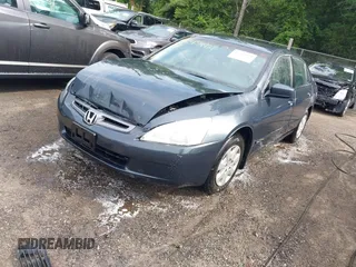 2003 Honda Accord LX z VIN 1HGCM55343A011455, wystawiony jako IAAI lot #42434929 z przebiegiem 129 833 mil mil oraz . Historia ofert i sprzedaży dostępna na DreamBid. Obrazek 17.