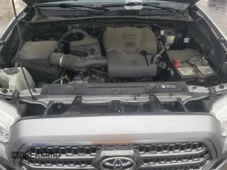2017 Toyota Tacoma SR5 with VIN 3TMCZ5ANXHM100528, listed as a Copart auction lot 53784595 with 108,157 mi miles and Salvage Title. Bid and sale history available at carsss.com. Image 11.