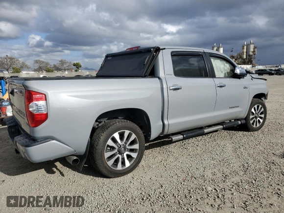 2019 Toyota Tundra SR5 z VIN 5TFHY5F14KX812677, wystawiony jako Copart lot #51691455 z przebiegiem Nie podano mil oraz Szkoda całkowita • Salvage title. Historia ofert i sprzedaży dostępna na DreamBid. Obrazek 3.