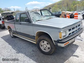1991 Chevrolet S-10 with VIN 1GCCT19Z4M2203625, listed as a IAAI auction lot 42080262 with 156,978 mi miles. Bid and sale history available at carsss.com. Image 1.