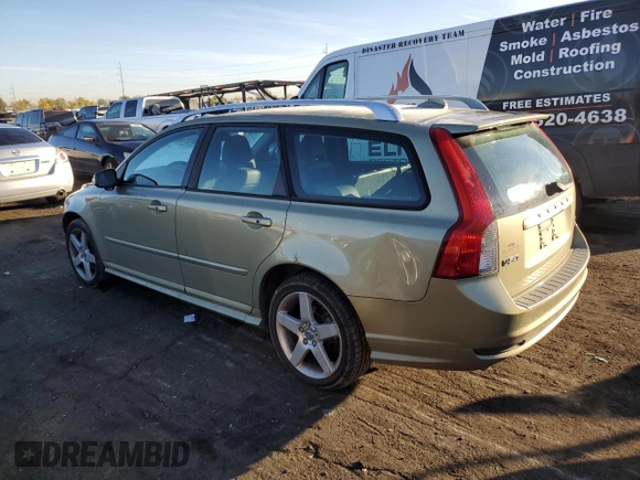 2009 Volvo V50 2.5T R-Design with VIN YV1MJ672692461823, listed as a Copart auction lot 78099044 with 110,331 mi miles and Salvage Title. Bid and sale history available at carsss.com. Image 2.