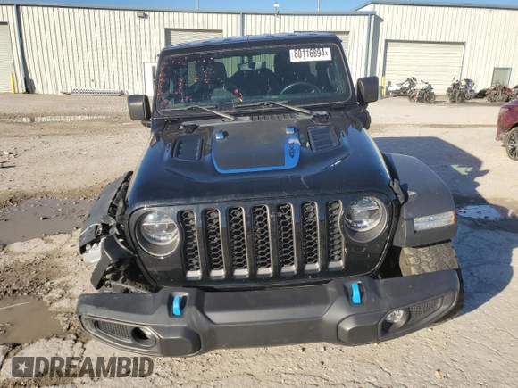 2022 Jeep Wrangler Unlimited Rubicon with VIN 1C4JJXR62NW170222, listed as a Copart auction lot 80116894 with 40,142 mi miles and Salvage title. Bid and sale history available at DreamBid. Image 5.