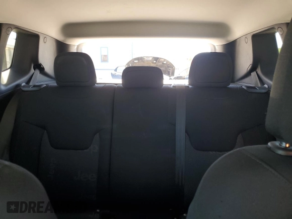 2017 Jeep Renegade Latitude with VIN ZACCJABBXHPG31505, listed as a Copart auction lot 52871505 with 95,149 mi miles and Salvage Title. Bid and sale history available at DreamBid. Image 10.