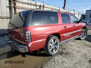 2002 GMC Yukon XL SLT with VIN 1GKEC16T92J256353, listed as a Copart auction lot 45550555 with 210,554 mi miles and Salvage Title. Bid and sale history available at carsss.com. Image 3.