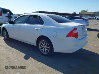 2012 Ford Fusion SEL with VIN 3FAHP0JG8CR266516, listed as a IAAI auction lot 42150556 with 141,715 mi miles and . Bid and sale history available at carsss.com. Image 3.