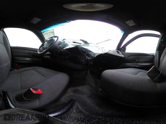 2010 Ford Police Interceptor z VIN 2FABP7BV8AX117615, wystawiony jako IAAI lot #42204261 z przebiegiem Nie podano mil oraz . Historia ofert i sprzedaży dostępna na DreamBid. Obrazek 17.