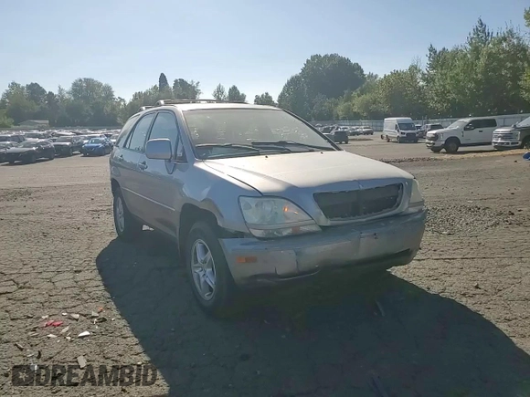 2002 Lexus RX 300 with VIN JTJHF10U220263729, listed as a Copart auction lot 65987344 with 189,057 mi miles and Salvage Title. Bid and sale history available at carsss.com. Image 10.