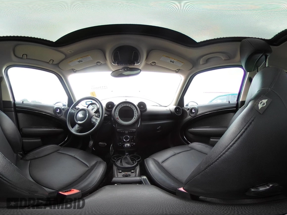 2014 MINI Countryman S z VIN WMWZC3C58EWT01074, wystawiony jako IAAI lot #42238095 z przebiegiem 83 252 mil mil oraz . Historia ofert i sprzedaży dostępna na DreamBid. Obrazek 21.